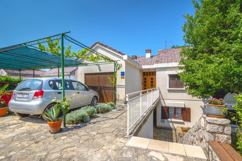 Apartments Marja Njivice Luaran gambar